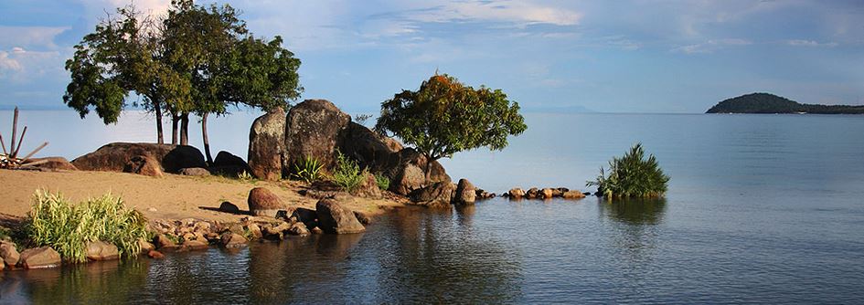 Did You Know Interesting Fun Facts About Malawi Lake Africa Culture Education Government Poverty Economy Tourism