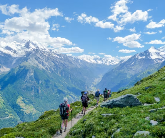 Best Hiking Trails in France: From Chamonix Peaks to Mediterranean Coastal Walks