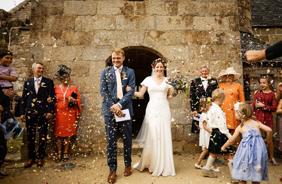 Explore the most fascinating and weird French wedding traditions! From chamber pots to sugared almonds, learn about French marriage culture, food, and etiquette.